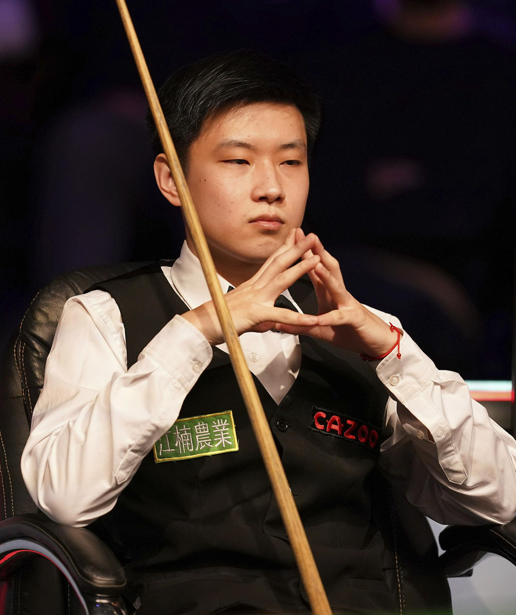 他用精准的 他用精准的