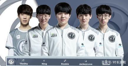 次采访中 次采访中