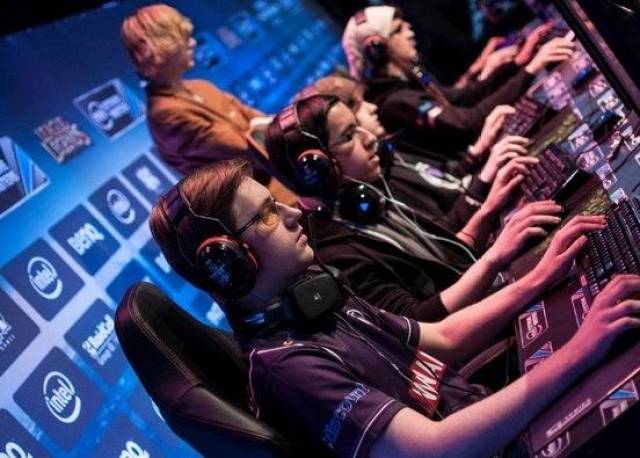 以体系为纲 以体系为纲